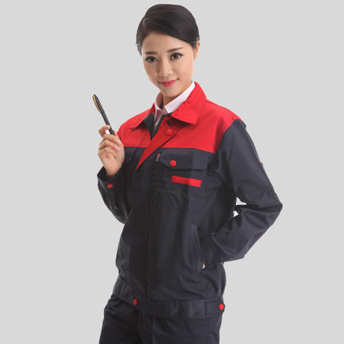 定做沖鋒衣為什么受歡迎，定制沖鋒衣的面料選擇